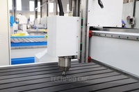 Máquina de Grabado y Corte de Madera MDF y Contrachapado 1325, Máquina CNC de 3 Ejes 4*8 pies para Fabricación de Muebles y Gabinetes