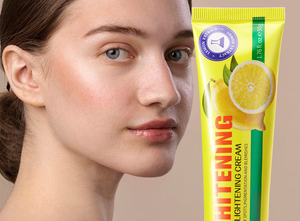 Loción Corporal Herbal Humectante, Blanqueadora y Antiarrugas de Marca Propia para Todo Tipo de Piel - Product Image 2
