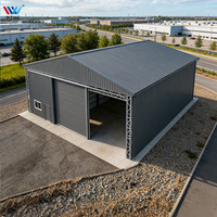 Entrepôt de stockage semi-ouvert en acier personnalisé pour le stockage de machines et comme espace de stationnement pour les usines