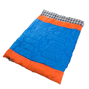 Sac de couchage épais en polyester, style enveloppe, lavable en machine, pour deux personnes, adapté aux saisons, utilisation en extérieur, en intérieur et au bureau - Product Image 1
