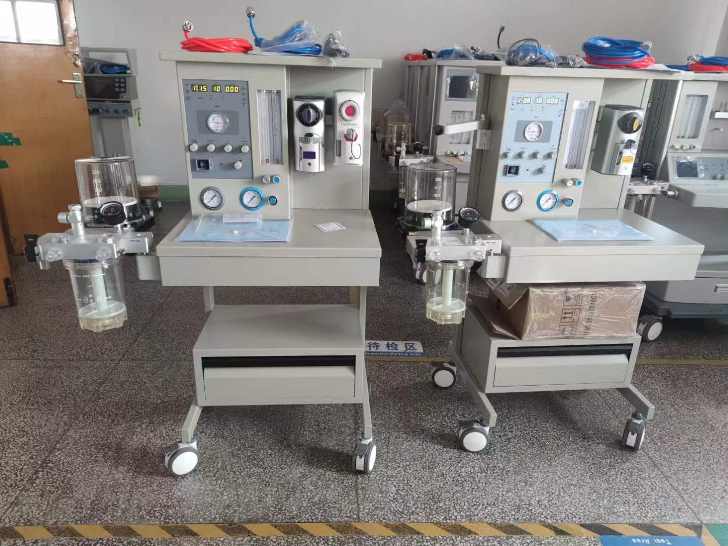 MN-AN006 Hospital Medical Surgical Equipment Top-Grade Anesthesia Machine with Workstation