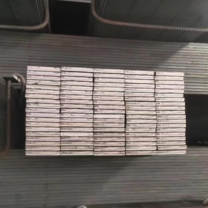 Barra Plana de Acero al Carbono Laminada en Caliente de 75 mm x 300 mm, Q235, S275, Dc53, <span class=keywords><strong>St52</strong></span>, Barra Plana de Acero Dulce 1045, 1075, 1095, Barra Plana de Acero Laminada en Caliente - Product Image 1