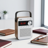 Radio FM Portabel P90 dengan Speaker Nirkabel BT Berbahan Kayu, Dilengkapi Jam Alarm dan Pemutar USB