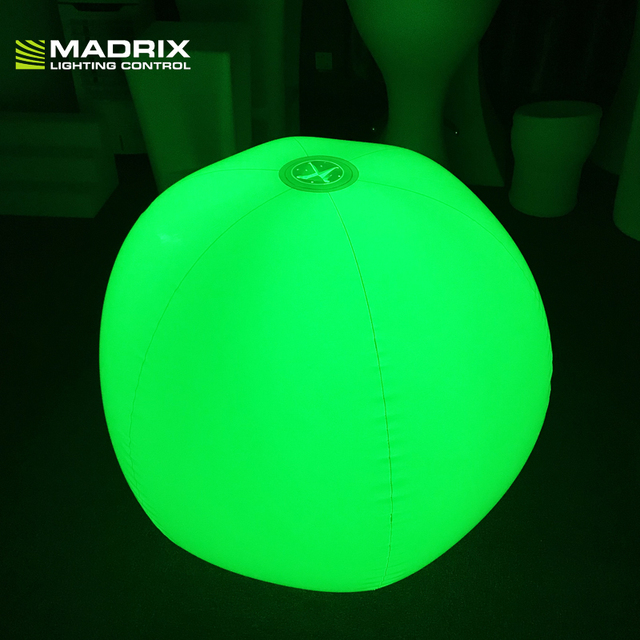 Outdoor Christmas RGB LED Flashing Balloon PVC Material with Battery Power Supply