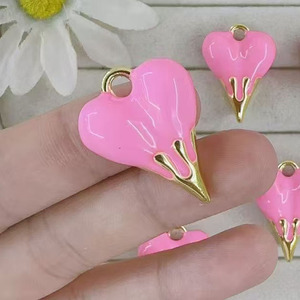 JS1933 Venta Caliente Popular Mini Pequeño 3D Esmalte Multicolor <span class=keywords><strong>Rojo</strong></span> Rosa Negro Blanco Hinchado Burbuja Amor Corazón Encanto Colgantes - Product Image 4