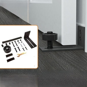 Guide <span class=keywords><strong>de</strong></span> sol pour <span class=keywords><strong>porte</strong></span> coulissante <span class=keywords><strong>de</strong></span> grange, design encastré, montage mural, rouleau inférieur réglable, plat, anti-rayures, quincaillerie pour <span class=keywords><strong>porte</strong></span> <span class=keywords><strong>de</strong></span> grange - Product Image 1