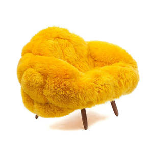 Fauteuils en fausse fourrure pour fauteuils de détente, salon, hôtel, ajoutant élégance et fonctionnalité, fauteuils en peau de mouton avec pieds en bois à vendre - Product Image 2