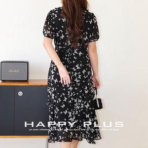 ชุดเดรสคอวีพิมพ์ลายผีเสื้อสีดำพร้อมระบายเอวเข้ารูปลำลองสวมใส่ได้ทุกวันสำหรับผู้หญิง - Product Image 5