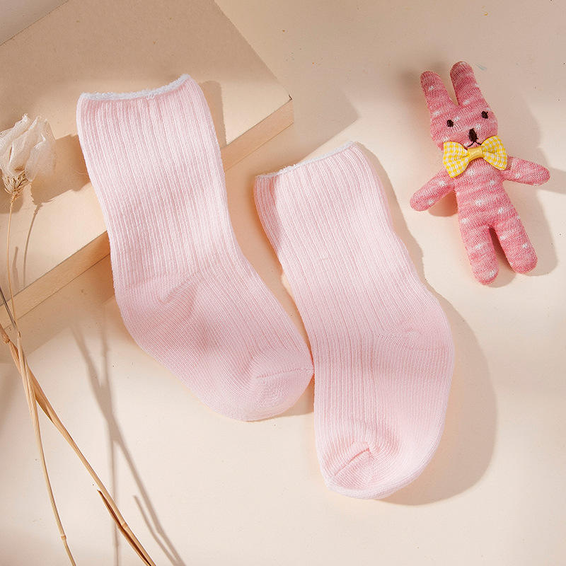 สีชมพูอ่อน