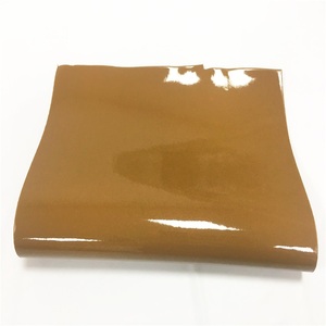 Tissu en cuir synthétique PU de conception de brevet brillant réfléchissant de miroir imperméable pour faire le sac de brevet - Product Image 3