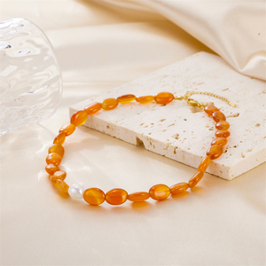 <span class=keywords><strong>Collana</strong></span> regalo all'ingrosso <span class=keywords><strong>collana</strong></span> di perle di pietra naturale lucidata <span class=keywords><strong>collana</strong></span> di personalità miele baltico tono <span class=keywords><strong>ambra</strong></span> per le donne - Product Image 2