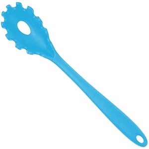 Oksilicone Hot Selling Keukengerei Siliconen Noodle Vergiet Lepel Server Verschillende Soorten Siliconen Spaghettilepel 29*5.5Cm - Product Image 1