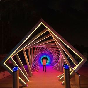Túnel de tiempo al aire libre, luces <span class=keywords><strong>Led</strong></span> para vacaciones, calle, jardín, parque, decoración cuadrada, impermeable, arco de Metal, motivo 3d - Product Image 1