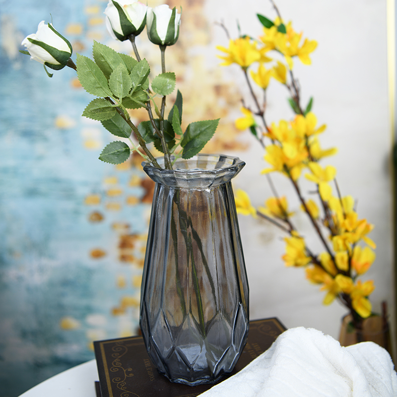 Роскошные вазы из стекла оптом 3 комплекта для гостиной