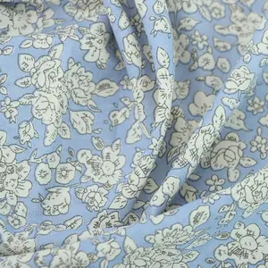 High quality wholesale custom digital print Twill 100%cotton fabric Weave Floral Fabric For Dress Kids Cartoon Fabric