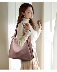 Bolsos cruzados de diseño de moda, bolsos de hombro de cuero PU de alta calidad, bolsos de mano casuales de lujo para mujer - Product Image 2