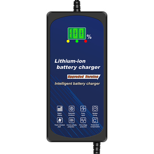Cargador con indicador de energía de 73V5A, adecuado para bicicletas eléctricas y motocicletas, batería de <span class=keywords><strong>litio</strong></span> completamente cargada y desactivada - Product Image 1
