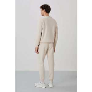 Conjunto Deportivo de Felpa Beige para Hombre Andy, Ropa Informal Ligera para Adultos, Diseño Sencillo, Ajuste Cómodo - Product Image 1