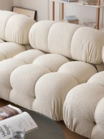 Cremefarbenes, modulares Ecksofa im Würfelschlafsofa-Stil aus weichem Kunstlammfell-Stoff, L-förmige Chaiselongue, Wohnzimmer-Stoffsofa