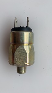 Interrupteur de pression compatible Liugong 13C0078 pour pelle et chargeuse sur pneus - Product Image 4