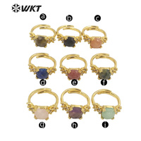 WT-R449 gros micro-pavé Zircon cubique décoratif carré pierre anneau pour cadeau d'anniversaire anneau à la mode bague en quartz rose