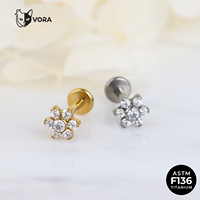 VORA ASTM F136 Titane Fleur Labret Stud à Filetage Interne, Grappe de Marguerites pour Cartilage d'Oreille, Hélix, Tragus, Conch, pour Enfants