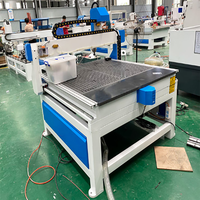 Machine de fraisage CNC 3 axes 4x4 à bas prix et kit de table à vendre