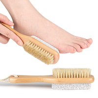 Râpe à pieds en bois double face, à grains grossiers et fins, avec têtes rondes et manche en bois, brosse exfoliante pour pédicure, outil de soin des pieds