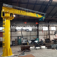 Grue à flèche orientable autoportante HENGTAI de 3 à 5 tonnes avec moteur électrique et radiocommande pour usage industriel