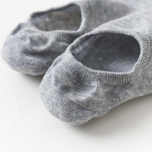 Jingwen OEM Calcetines Por Mayor calzini alla caviglia invisibili da uomo in cotone più economici personalizzati No Show - Product Image 6