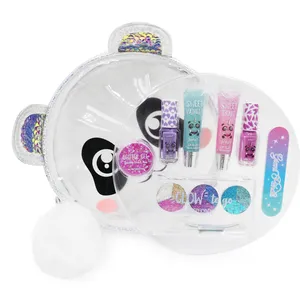 Panda beauty set met lipgloss nagellak oogschaduw masker