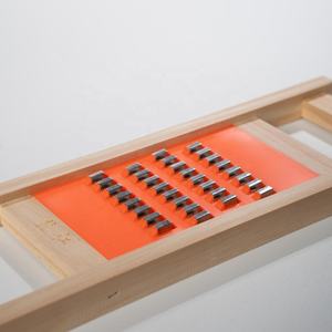 Mandoline professionnelle avec lame julienne de 4,5 mm - Hachoir robuste pour oignon et pomme de terre, base en bois antirouille et antidérapante - Product Image 5