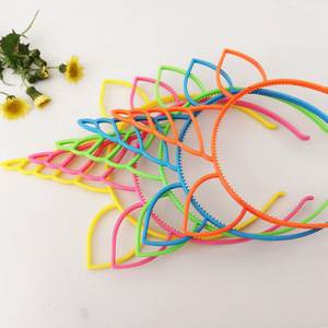 <span class=keywords><strong>Serre</strong></span>-tête <span class=keywords><strong>Licorne</strong></span> Oreilles de Chat pour Filles et Adultes, Accessoire de Fête, Cosplay, Arc-en-ciel Pailleté, en Plastique, Cerceau à Cheveux d'Anniversaire, Couleurs Personnalisables - Product Image 2