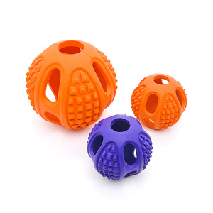 Toptan dayanıklı çiğnemek geçirmez Hollow Pet oyuncaklar gıcırtılı top interaktif eğitim oyuncaklar - Product Image 2