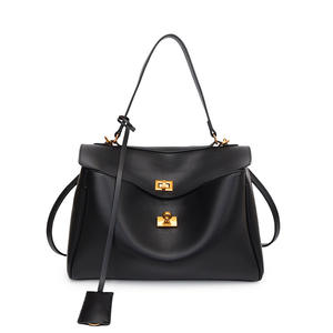 Sac fourre-tout tendance en cuir PU texturé avancé pour femme, grande capacité, doublure en polyester, sac à bandoulière souple pour le quotidien - Product Image 1