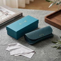 Vente en gros d'usine, ensemble d'emballage de lunettes de luxe personnalisé avec logo, en cuir PU souple, avec boîte cadeau et chiffon de nettoyage en microfibre