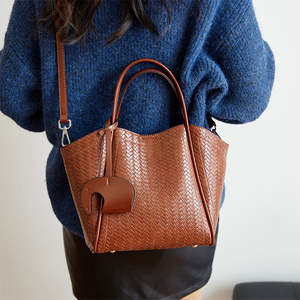 Sac tissé de haute qualité, sac à main pour femme, grande capacité, sac tissé pour femme - Product Image 2