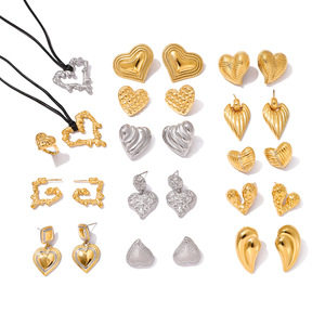 Conjunto de aretes y collar en forma de corazón de acero inoxidable, joyería de moda para mujer para fiestas. - Product Image 5