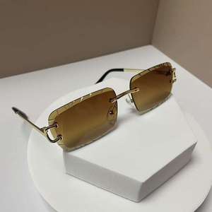 Lunettes <span class=keywords><strong>de</strong></span> <span class=keywords><strong>soleil</strong></span> Cartierring sans monture, coupe diamant, avec logo, montures <span class=keywords><strong>de</strong></span> créateur <span class=keywords><strong>de</strong></span> luxe tendance 2025, personnalisées, polarisées, haute qualité, premium - Product Image 3