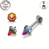 Boucles d'oreilles clous de mode Freya en titane de qualité implantable, motif kaléidoscope, pour piercing Devil Helix Rook, avec zircon et dos plat, bijoux de piercing labret