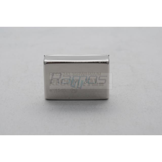 RECOM POWER Lot 5 Other DC-DC Converters REC3-243.3SRW/H4/A/M In18-36V 3.3V/900mA 4 KV Isolation New and Unused Taiwan
