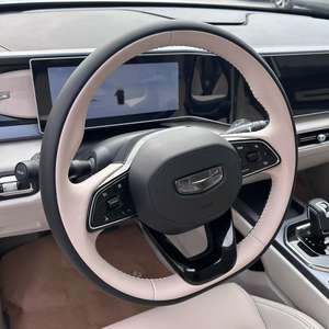 SUV familial Geely ICON 2023 1.5TD d'occasion, élégant, confortable, spacieux, bon marché, en bon état, idéal pour les trajets quotidiens - Product Image 5