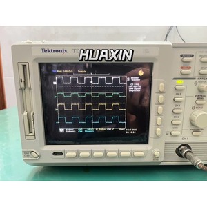 ออสซิลโลสโคปดิจิตอล Tektronix TDS684C 1GHz 5GS/s มือสอง hx - Product Image 3