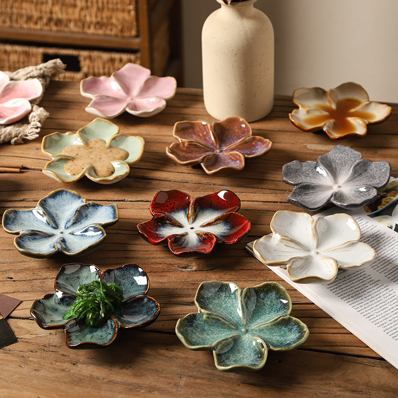 DOWAN Lot de 12 assiettes et bols en céramique pour décoration de Noël, vaisselle colorée pour 4 DOWAN Lot de 12 assiettes et bols en céramique pour décoration de Noël, vaisselle colorée pour 4