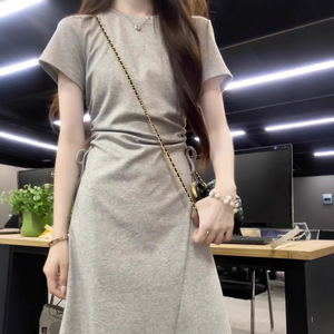 Robe longue trapèze grise à col rond avec ceinture à nouer, respirante, décontractée, pour femme - Product Image 2