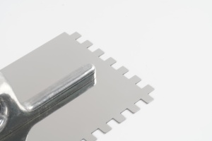 Outils professionnels pour le collage de plaques de plâtre, truelle en acier inoxydable avec manche bimatière, truelle à plâtrer à dents carrées - Product Image 6