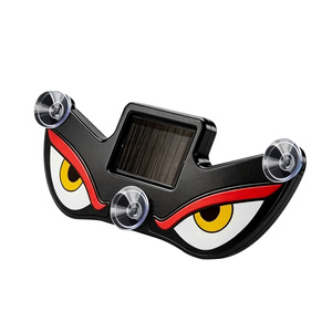 Nueva Luz LED Solar para Auto con Ojo de Demonio, Luz de Advertencia LED, Luz Ambiental para Ventana Trasera - Product Image 2