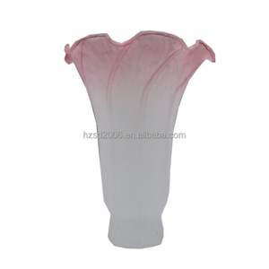 Pantalla de lámpara de cristal rosa antiguo hecha a mano con diseño de lirio de estanque, 6 pulgadas de altura, regulable, fácil instalación, accesorio de iluminación de cristal soplado - Product Image 2