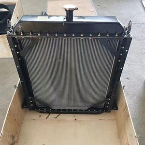 Radiatore di raffreddamento del motore del serbatoio di acqua di alta qualità per Caterpillar <span class=keywords><strong>Cat</strong></span> E325b <span class=keywords><strong>320d</strong></span> 320gc 315d parti di macchine da costruzione per escavatore - Product Image 2