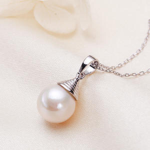 Collier pendentif à nœud simple en perle d'eau douce de Zhuji, vente en gros, cadeau pour les meilleures amies, colliers pour femmes - Product Image 4